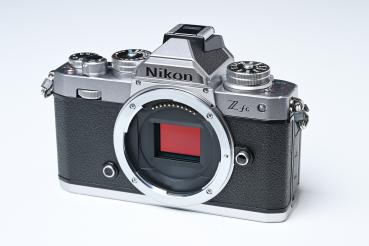 Nikon Z fc Body silber  -Gebrauchtartikel-